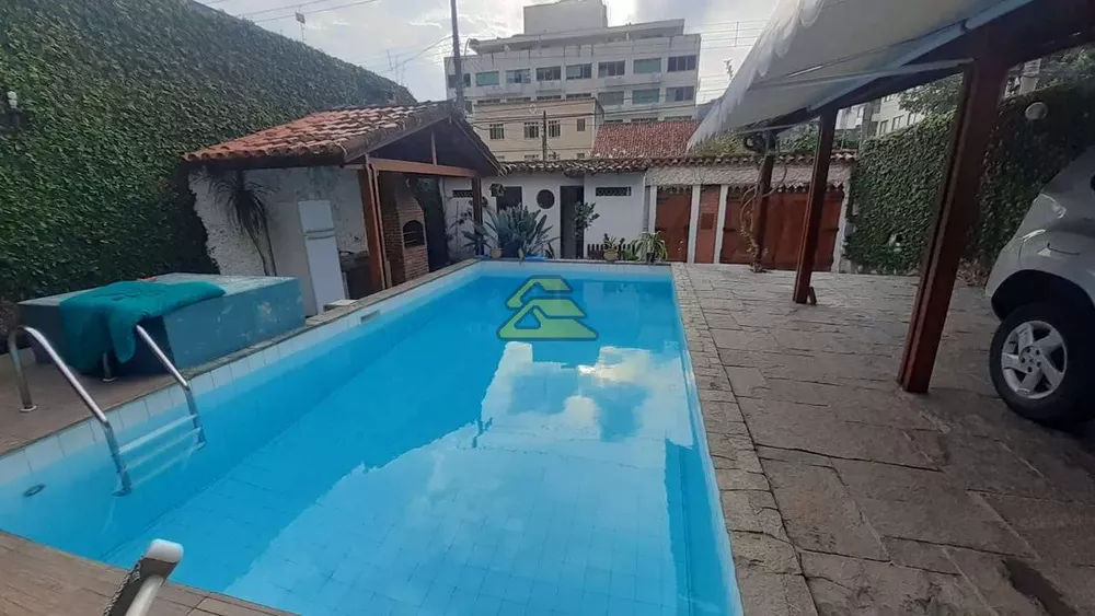 Casa, 6 quartos, 360 m² - Foto 10