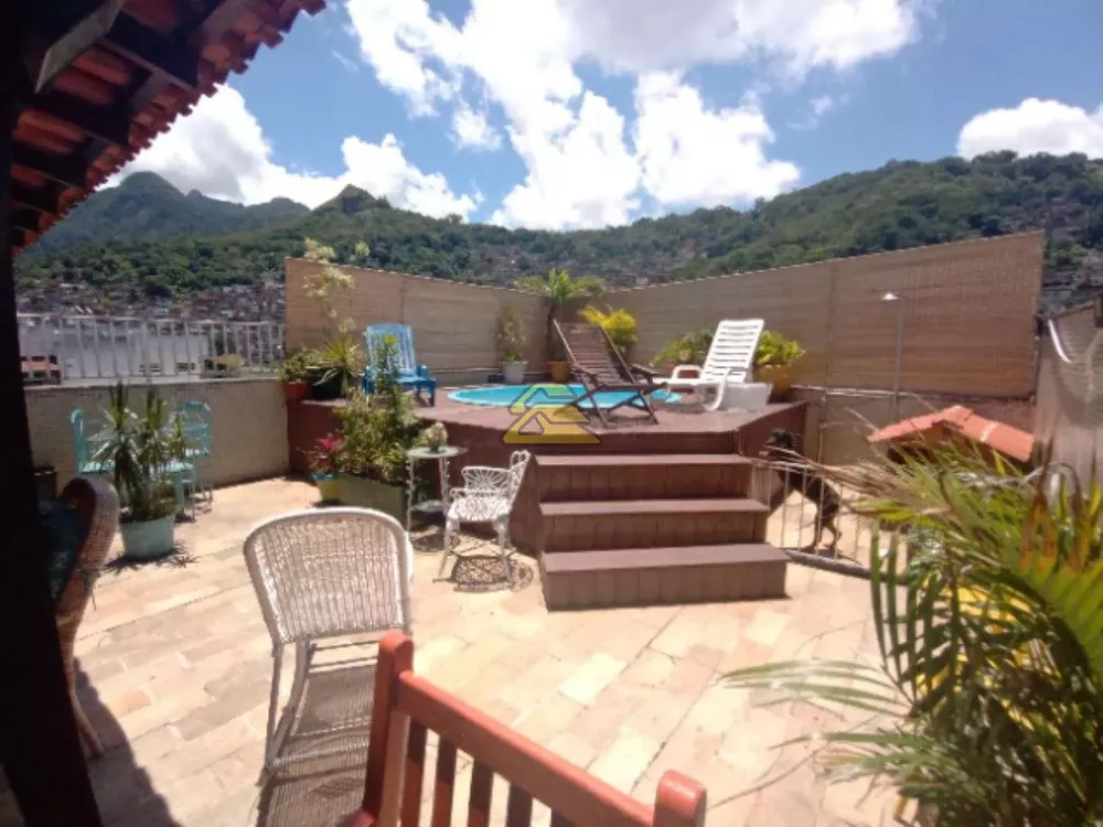 Cobertura, 4 quartos, 213 m² - Foto 2