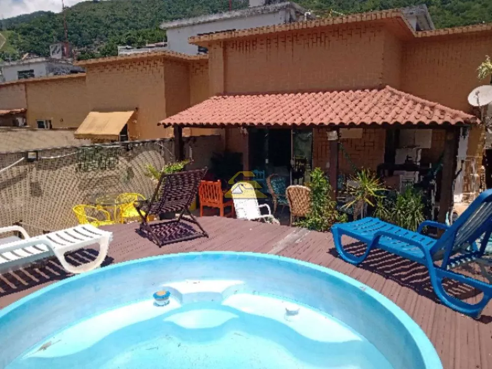 Cobertura, 4 quartos, 213 m² - Foto 1