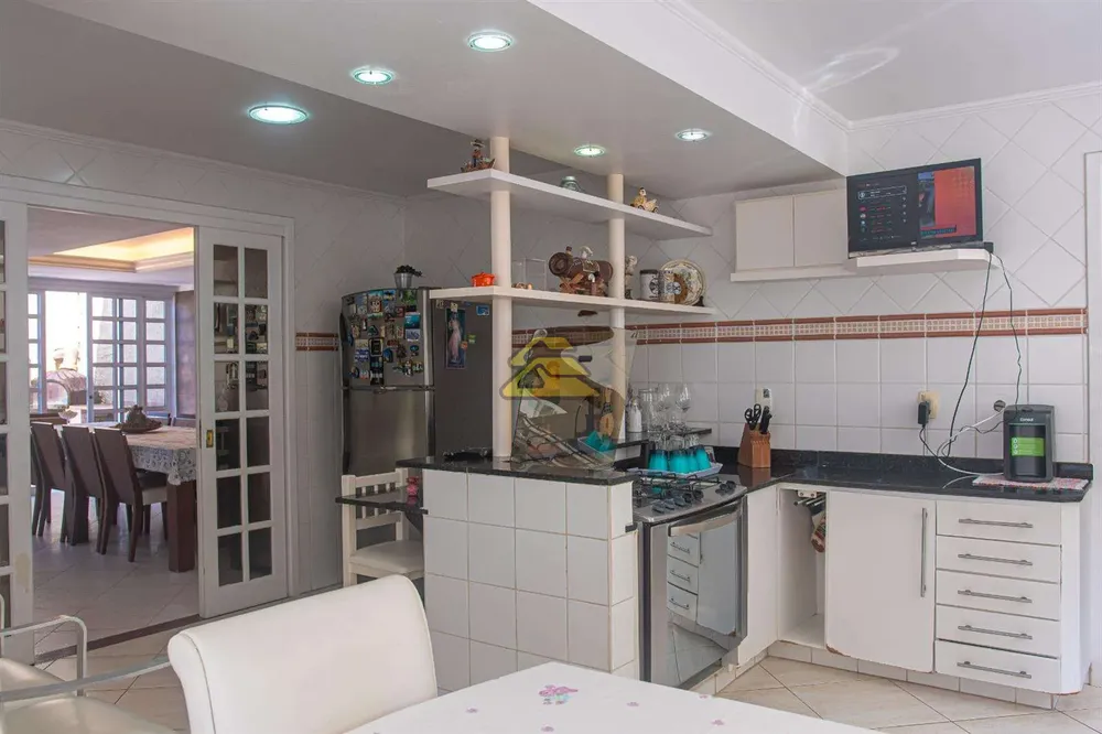 Casa, 4 quartos, 351 m² - Foto 36