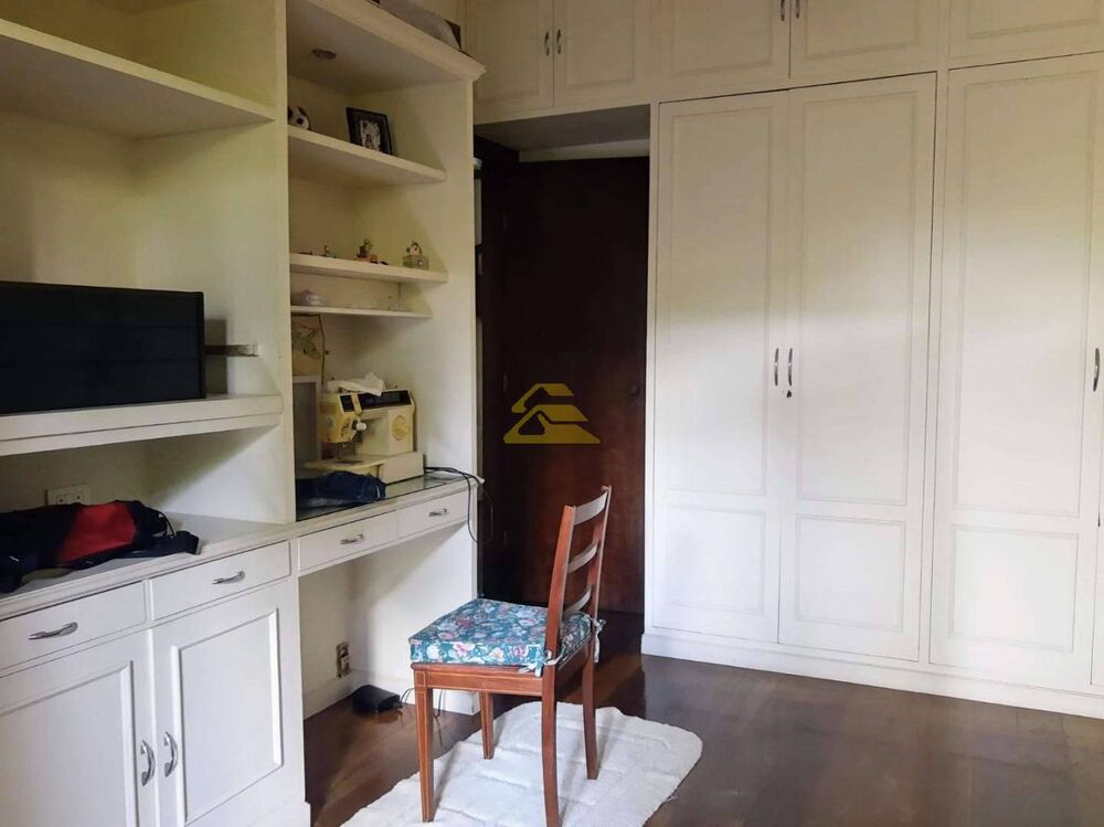 Casa de Condomínio à venda com 5 quartos, 980m² - Foto 4