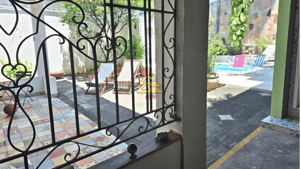 Casa, 6 quartos, 225 m² - Foto 17