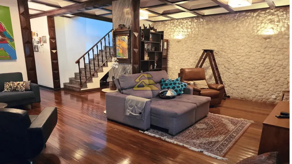 Casa, 6 quartos, 225 m² - Foto 24