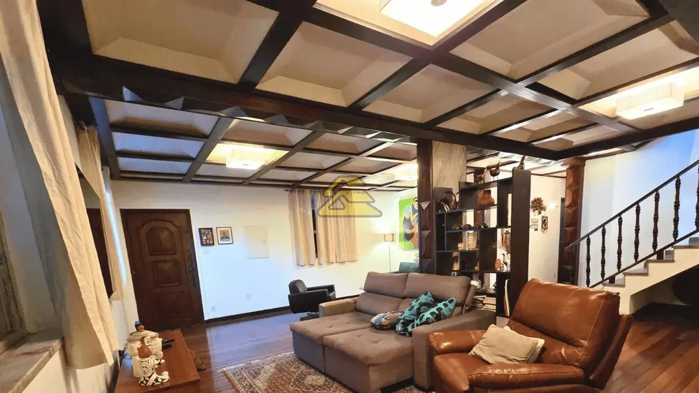 Casa, 6 quartos, 225 m² - Foto 26