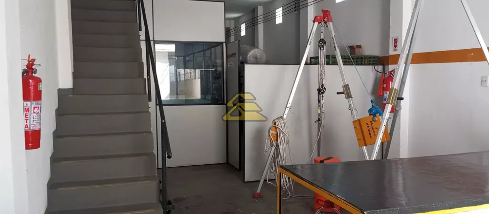 Depósito-Galpão, 340 m² - Foto 19