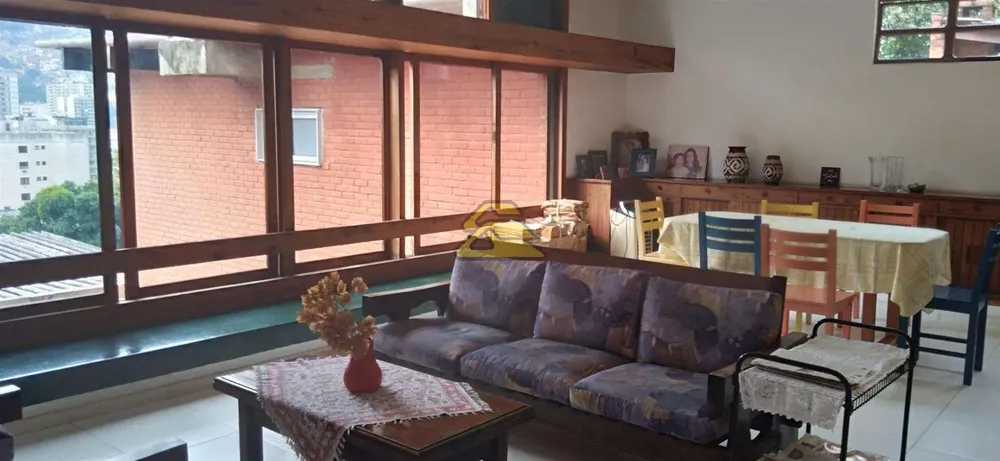 Casa, 5 quartos, 262 m² - Foto 9