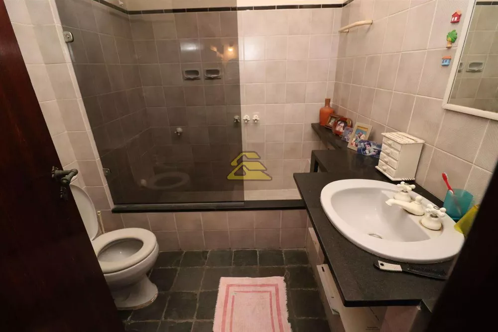 Casa, 3 quartos, 289 m² - Foto 21