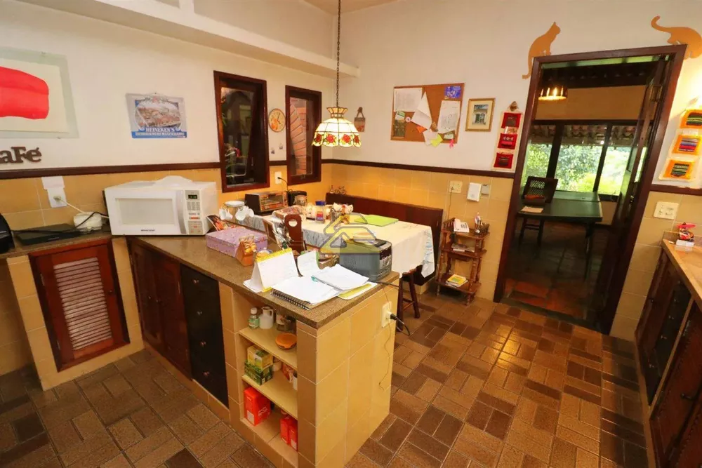 Casa, 3 quartos, 289 m² - Foto 33