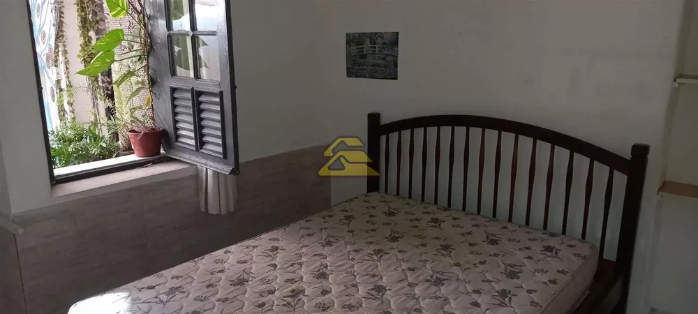 Casa, 8 quartos, 216 m² - Foto 9