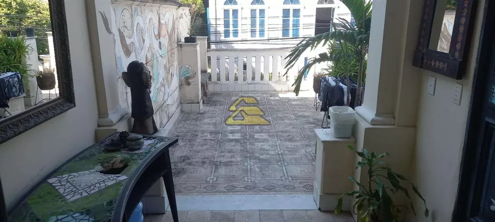 Casa, 8 quartos, 216 m² - Foto 3