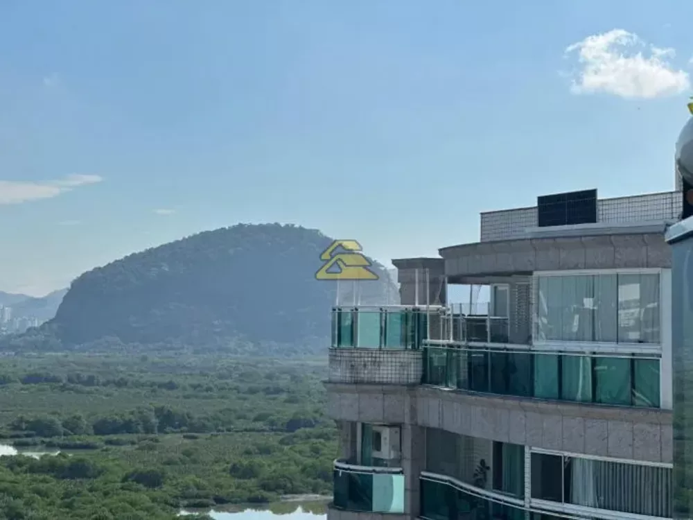 Cobertura, 3 quartos, 262 m² - Foto 4