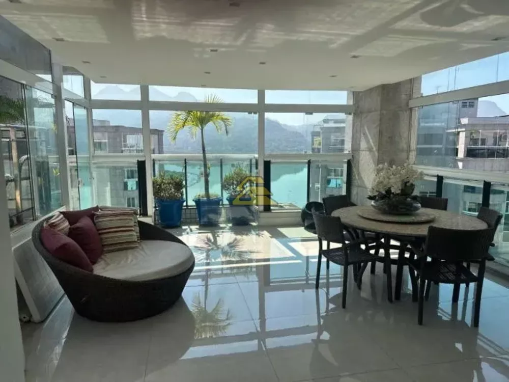 Cobertura, 3 quartos, 262 m² - Foto 13