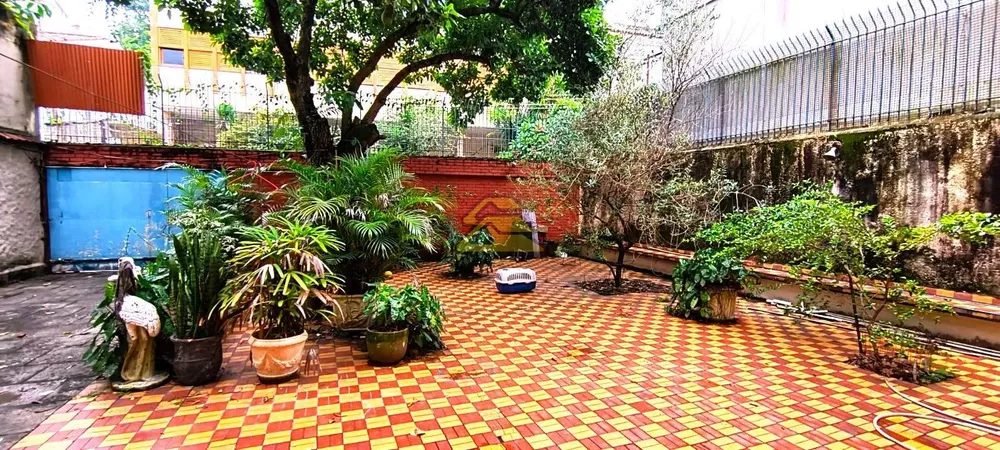 Casa, 4 quartos, 403 m² - Foto 1