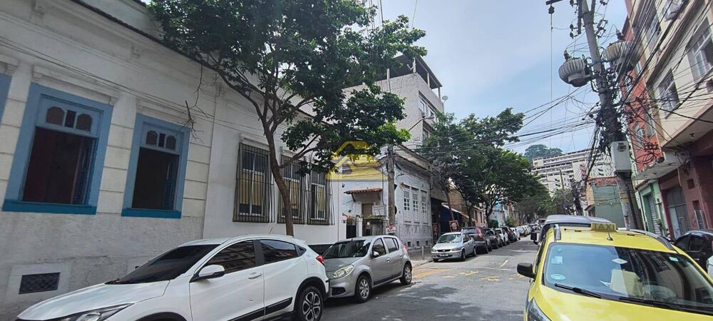 Casa à venda com 2 quartos, 58m² - Foto 3