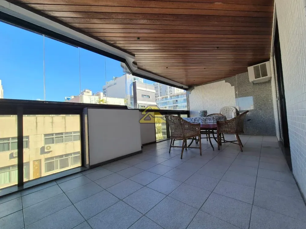 Cobertura, 4 quartos, 262 m² - Foto 2