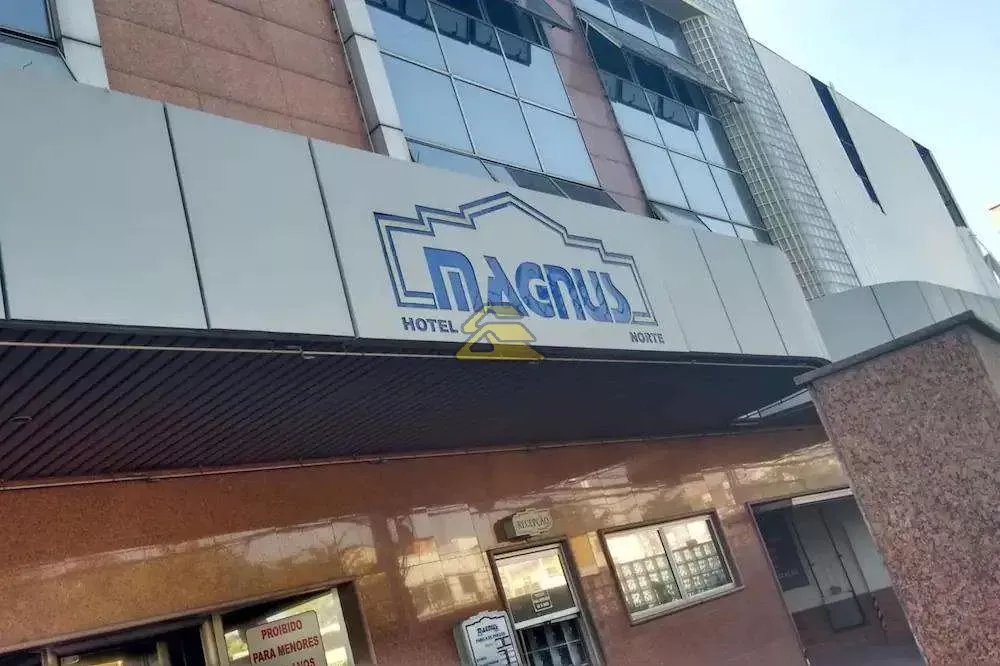 Hotel, 70 quartos, 4500 m² - Foto 1