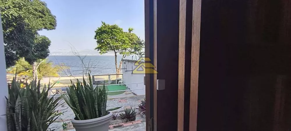 Casa, 3 quartos, 316 m² - Foto 2