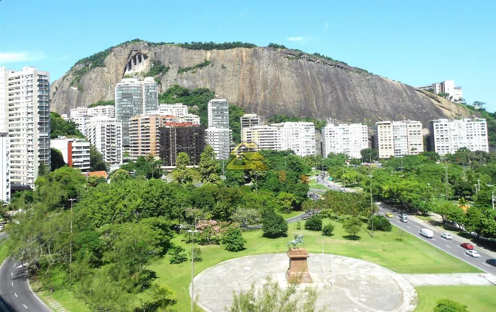 Apartamento, 4 quartos, 319 m² - Foto 2