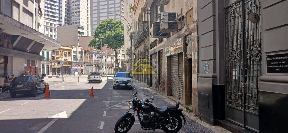 Apartamento à venda com 1 quarto, 50m² - Foto 1