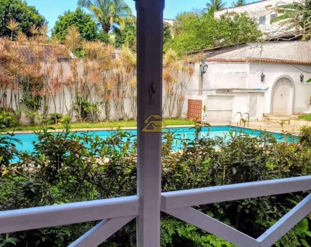 Casa, 6 quartos, 200 m² - Foto 6