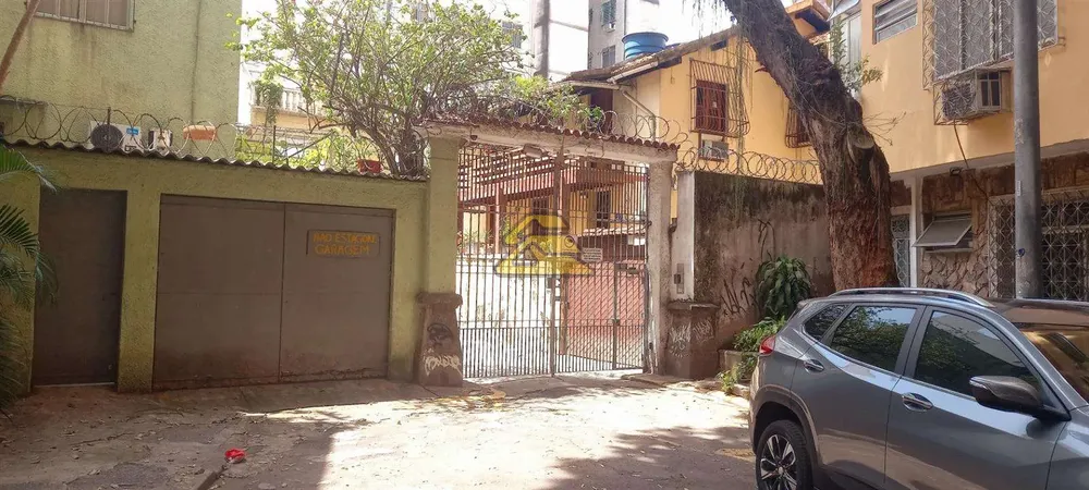 Casa, 4 quartos, 189 m² - Foto 2