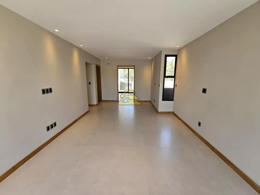 Casa, 5 quartos, 360 m² - Foto 23