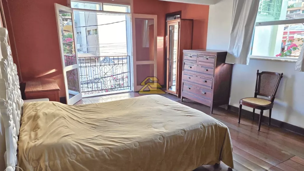 Casa, 6 quartos, 225 m² - Foto 9