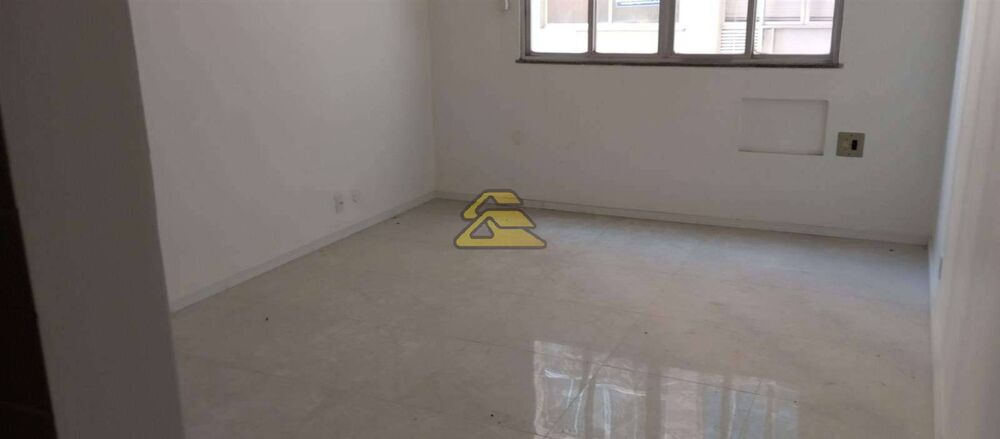 Kitnet e Studio à venda com 1 quarto, 22m² - Foto 2