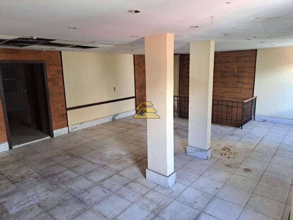 Prédio Inteiro à venda, 394m² - Foto 4