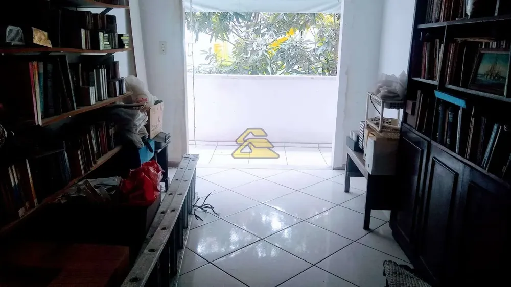 Casa, 6 quartos, 240 m² - Foto 10