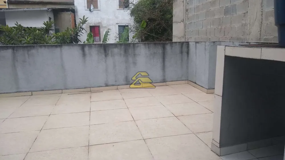 Casa, 6 quartos, 240 m² - Foto 5