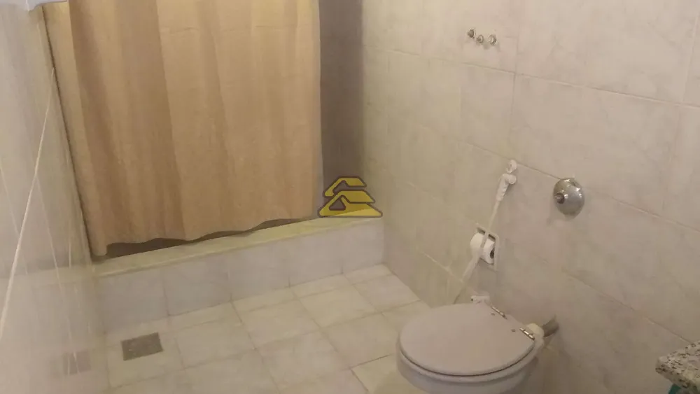 Casa, 6 quartos, 240 m² - Foto 11