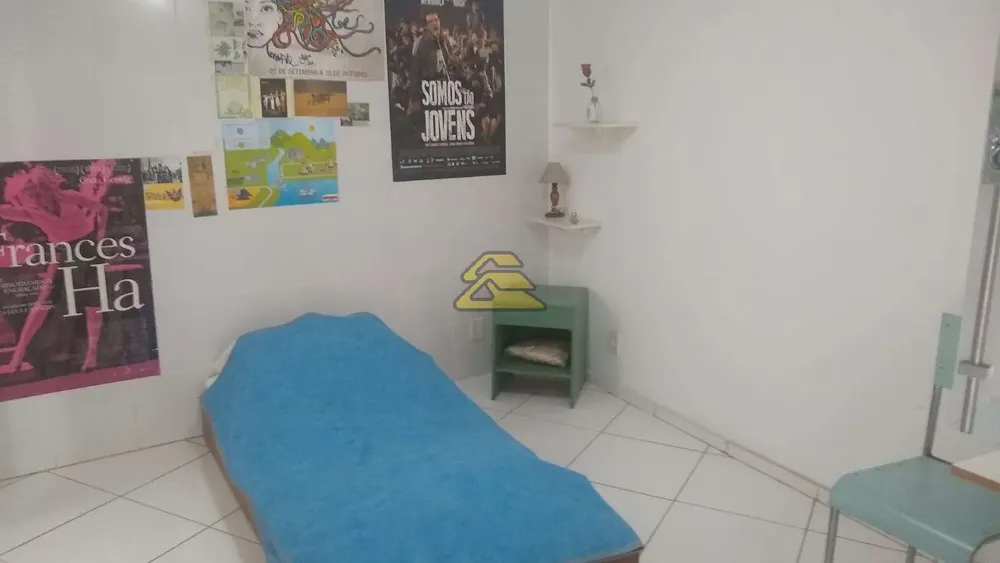Casa, 6 quartos, 240 m² - Foto 12
