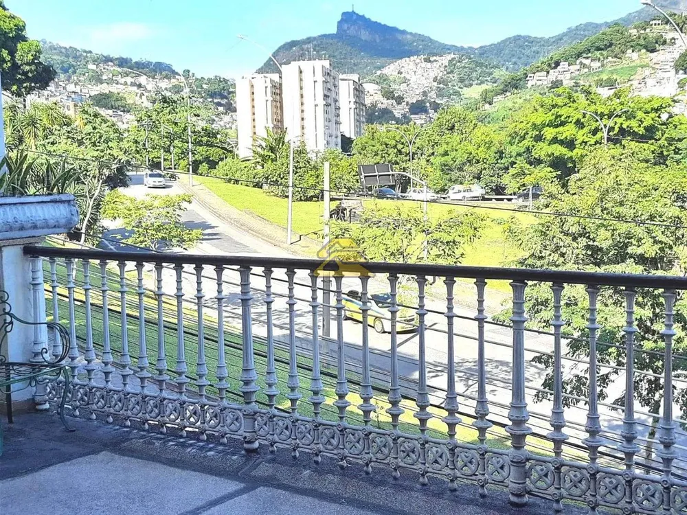Casa, 5 quartos, 146 m² - Foto 1