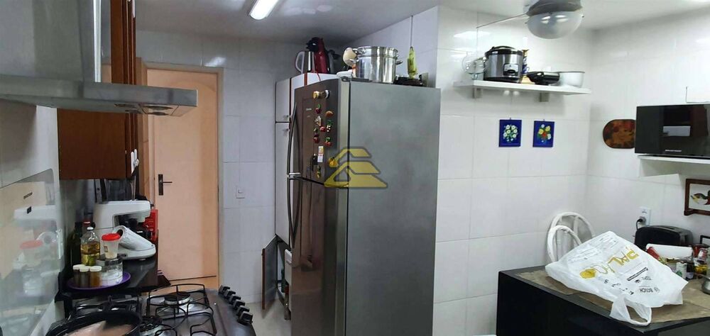 Apartamento à venda com 4 quartos, 168m² - Foto 17