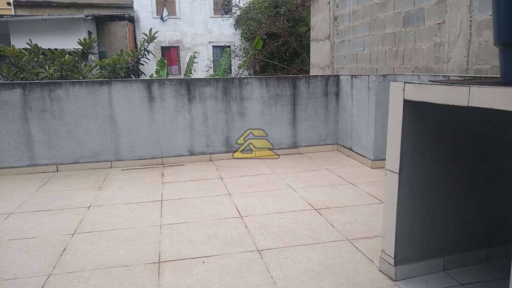 Casa, 6 quartos, 240 m² - Foto 6