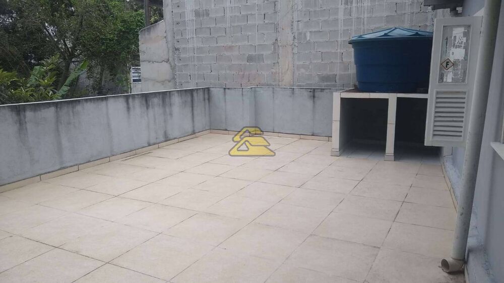 Casa, 6 quartos, 240 m² - Foto 26