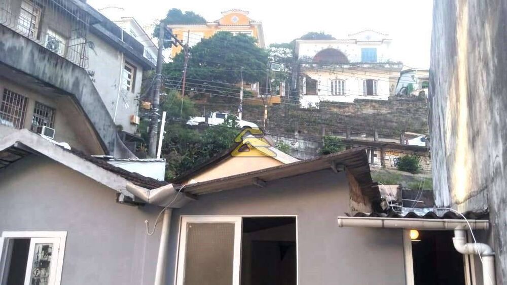 Casa, 6 quartos, 240 m² - Foto 22