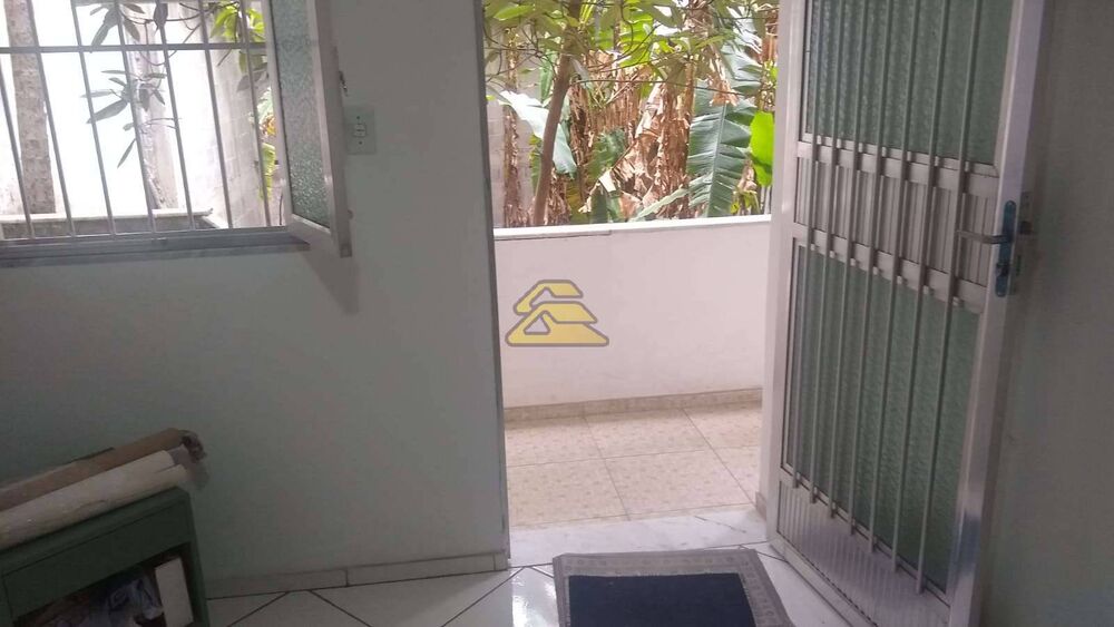 Casa, 6 quartos, 240 m² - Foto 25