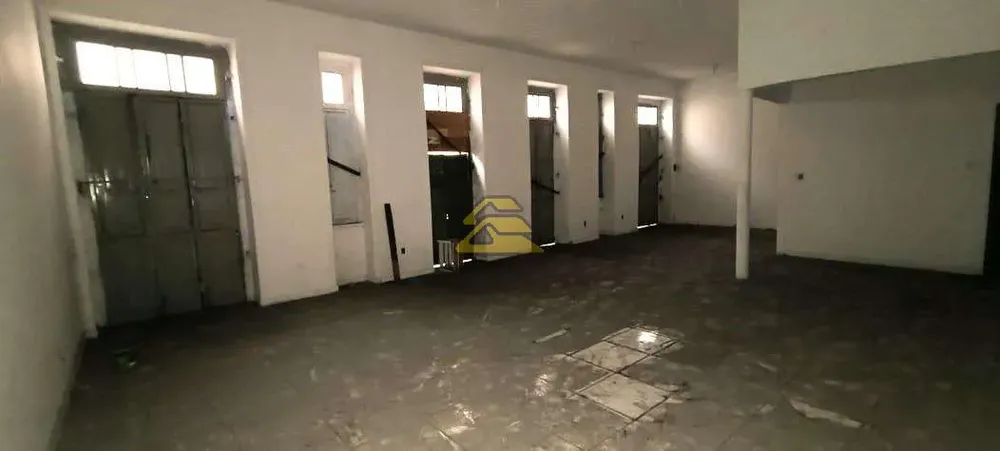 Sobrado, 368 m² - Foto 17