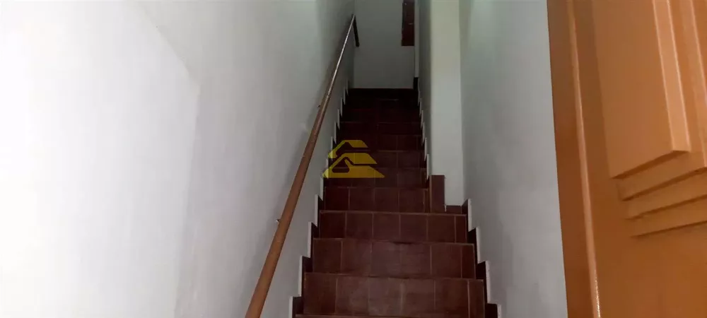 Casa, 8 quartos, 180 m² - Foto 23