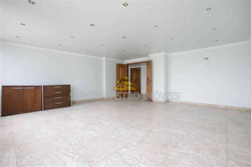Sala-Conjunto, 400 m² - Foto 1