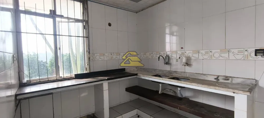 Casa, 9 quartos, 669 m² - Foto 7