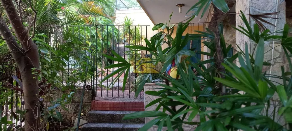Casa, 4 quartos, 638 m² - Foto 2