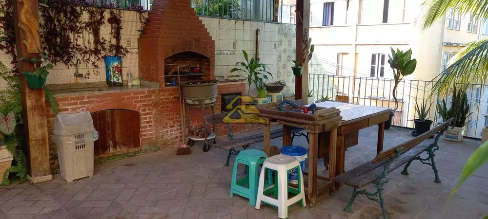 Casa, 4 quartos, 638 m² - Foto 3