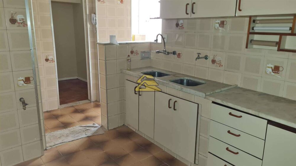 Apartamento à venda com 3 quartos, 118m² - Foto 9
