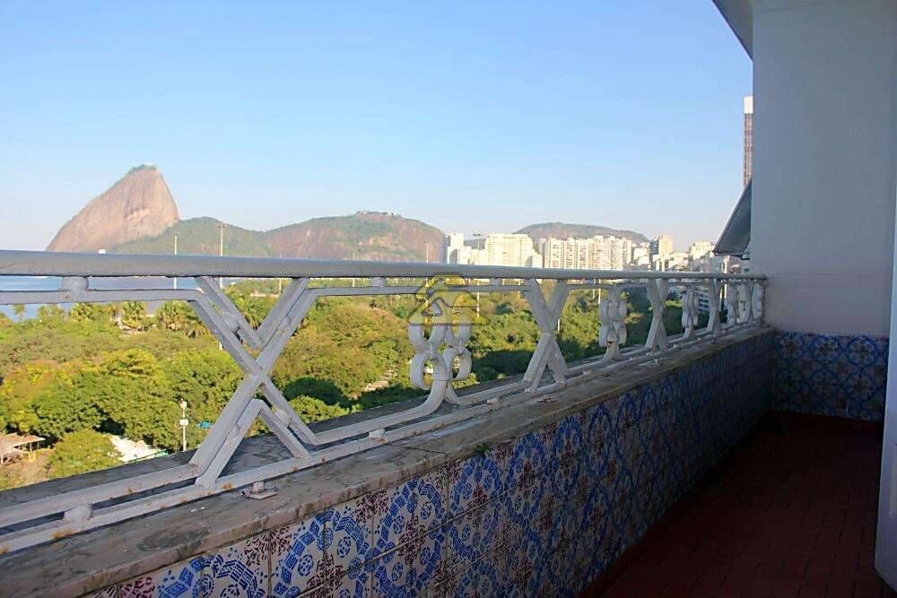 Apartamento à venda com 5 quartos, 400m² - Foto 2