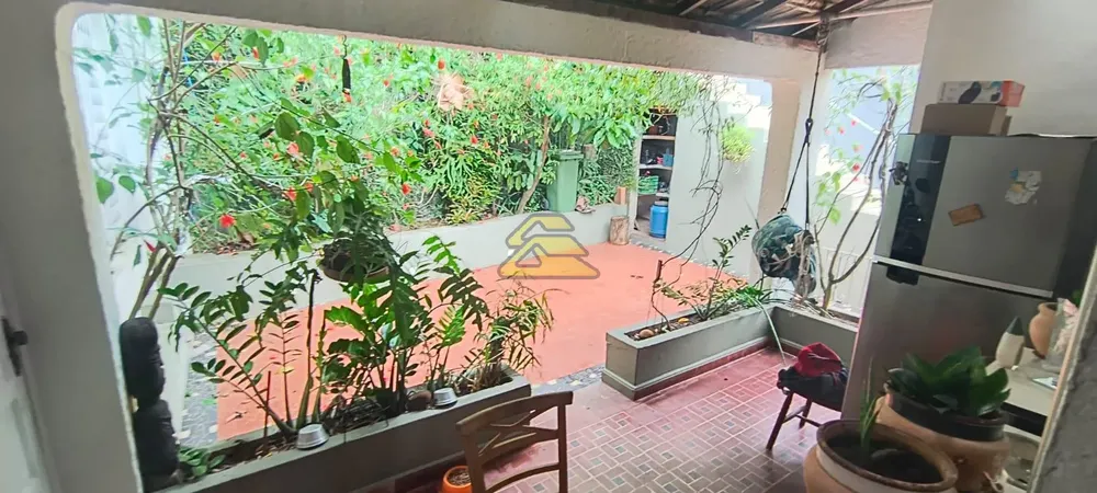 Casa, 5 quartos, 145 m² - Foto 1