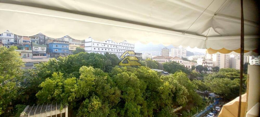 Apartamento à venda com 3 quartos, 120m² - Foto 16