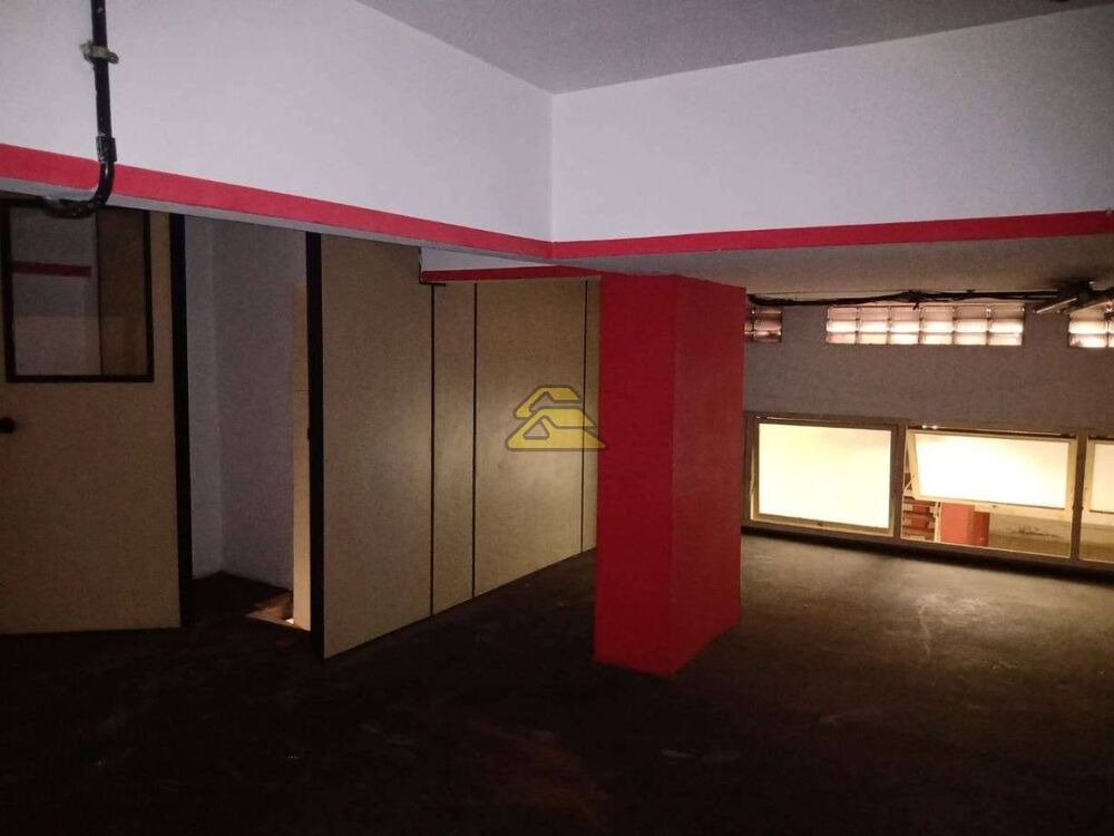 Loja-Salão à venda, 180m² - Foto 1